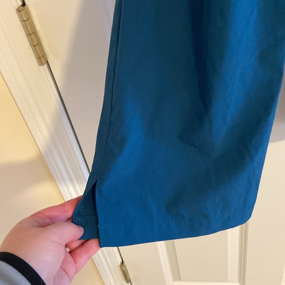 Excellent used condition barco one size medium bahama scrub pants - Picture 2 of 6